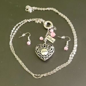 Mom Heart Necklace w/ Earrings
